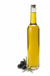 Botella de aceite de oliva virgen extra artesanal.