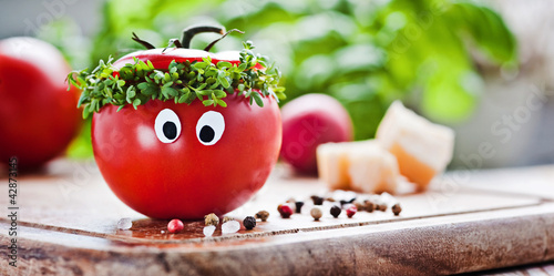 Photo: tomaten-kresse mann II tomaten-kresse mann II