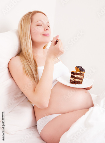 Foto: pregnant woman pregnant woman