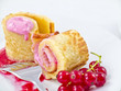 Photo: Pfannkuchen Dessert Johannisbeeren Pfannkuchen Dessert Johannisbeeren