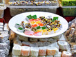 Foto: Turkish Delight plate on retail market Turkish Delight plate on retail market