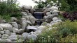 petite cascade sur jardin