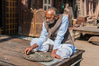 Foto: Alter Inder, sitzen, Rajasthan, Indien Alter Inder, sitzen, Rajasthan, Indien