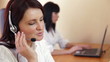 Vídeo: Female Customer Service Representative Female Customer Service Representative