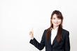 Foto: asian businesswoman showing asian businesswoman showing