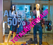 Totalabverkauf in Bekleidungs Laden