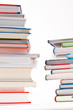 Stapel von Büchern. Freigestellt