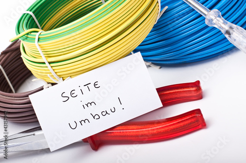 Photo: Werkzeug und Notiz Seite im Umbau Werkzeug und Notiz Seite im Umbau