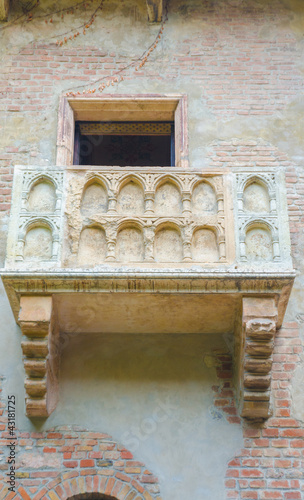 Photo: Famous Juliet balcony in Verona Famous Juliet balcony in Verona