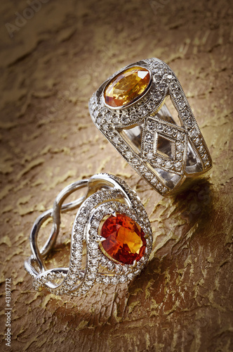 Photo: Diamond rings with gems Diamond rings with gems