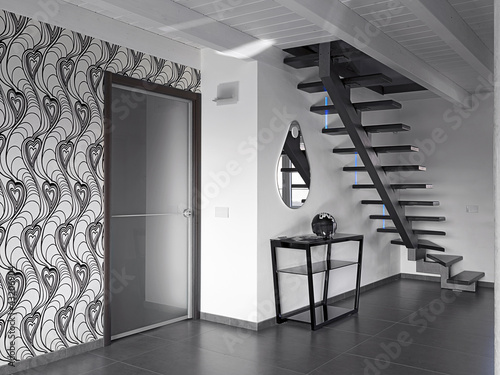 Photo: moderno ingresso con scala e porta vetrata moderno ingresso con scala e porta vetrata