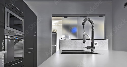 Photo: cucina moderna in bianco e nero cucina moderna in bianco e nero