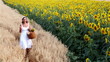 Video: peasant women in the field peasant women in the field