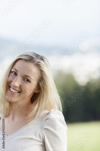 Photo: Lächelnde Frau Lächelnde Frau