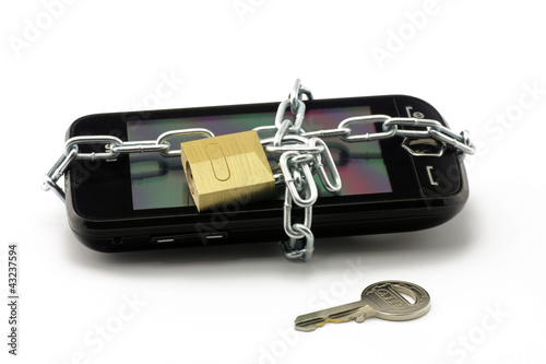 Photo: handy in kette handy in kette