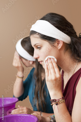 Photo: Retirer les impuretés du visage Retirer les impuretés du visage