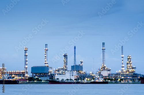 Photo: Refinery plant area in Bangkok Refinery plant area in Bangkok