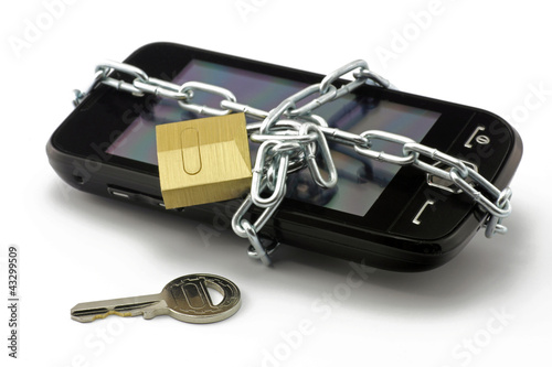 Photo: handy in kette handy in kette