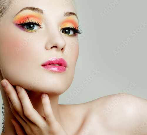 Photo: bright makeup bright makeup