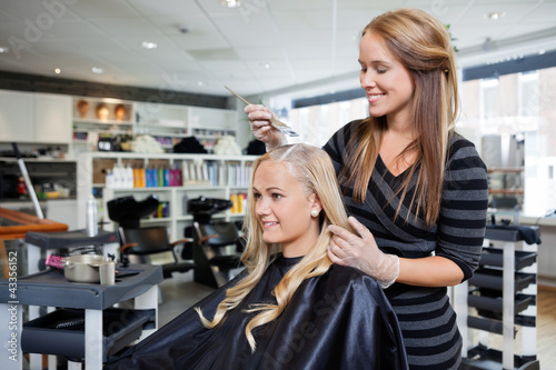 Photo: Hair Dye at Beauty Salon Hair Dye at Beauty Salon