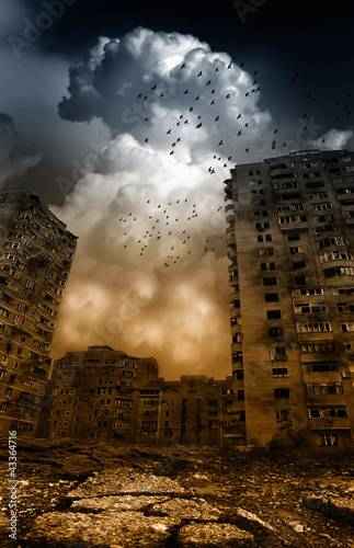 Illustration: War War