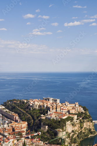 Photo: Houses on cliff top near ocean Houses on cliff top near ocean