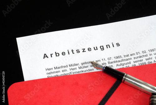 Photo: Arbeitszeugnis, Beurteilung, Arbeitnehmer, Arbeitgeber Arbeitszeugnis, Beurteilung, Arbeitnehmer, Arbeitgeber