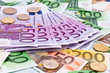 Viele Euro Geldscheine