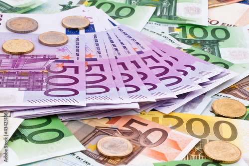 Foto: Viele Euro Geldscheine Viele Euro Geldscheine