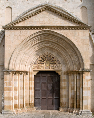 Photo: portale gotico portale gotico