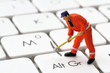 arbeiter auf tastatur