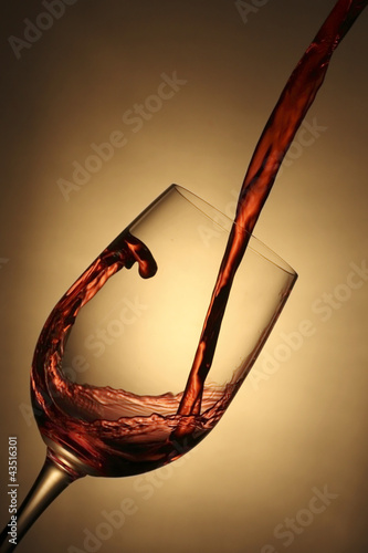 Photo: Pouring red wine Pouring red wine