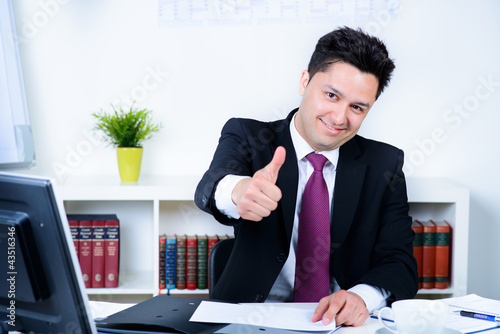 Photo: erfolgreiche finanzierung erfolgreiche finanzierung