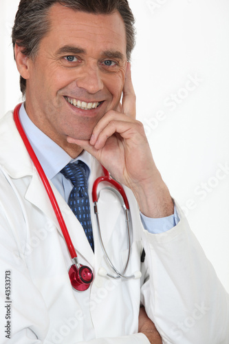 Foto: Portrait of a fulfilled medical doctor Portrait of a fulfilled medical doctor