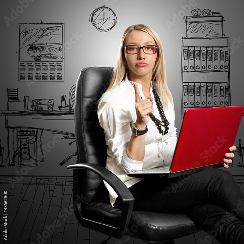 Foto: Business Woman In Chair Business Woman In Chair