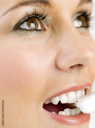 Photo: Brushing teeth Brushing teeth