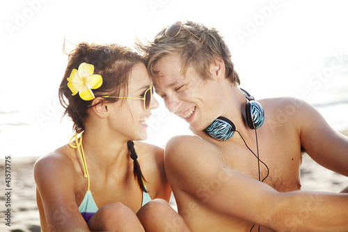 Foto: couple at the beach couple at the beach