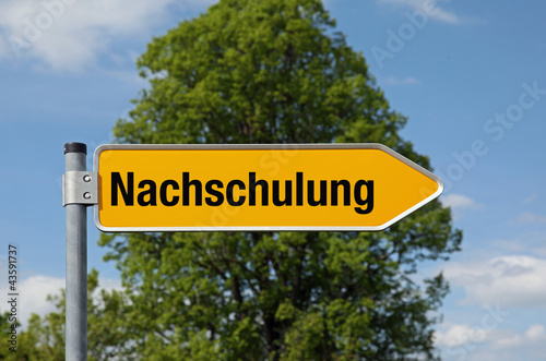 Photo: Pfeil mit Baum NACHSCHULUNG Pfeil mit Baum NACHSCHULUNG