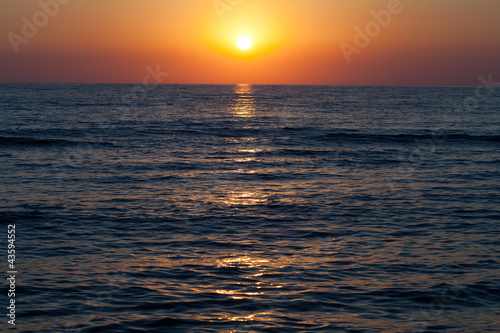 Foto: Sunset over the sea Sunset over the sea