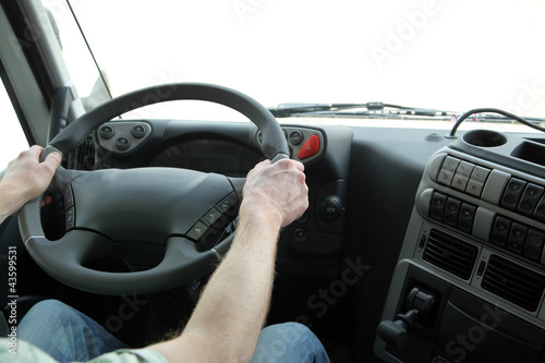 Foto: Truck driving Truck driving