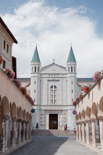 Photo: Basilica Santa Rita da Cascia Basilica Santa Rita da Cascia