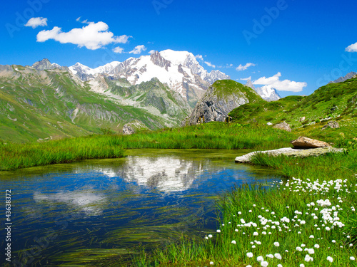 Foto: Lac et Mont Blanc Lac et Mont Blanc