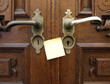 Ancient door handle and post-it