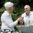 Foto: Senior couple enjoying red wine Senior couple enjoying red wine