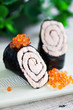 Salmon roll