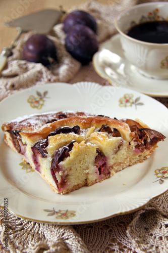 Photo: pflaumenkuchen-gedeck pflaumenkuchen-gedeck