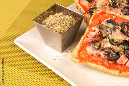 Photo: Pizza bread Pizza bread