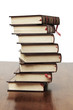 Libros amontonados