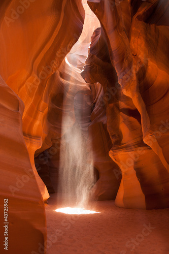 Photo: Light beam in Antelope Canyon in Arizona Light beam in Antelope Canyon in Arizona