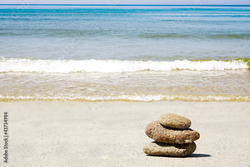 Photo: piedras en la playa piedras en la playa